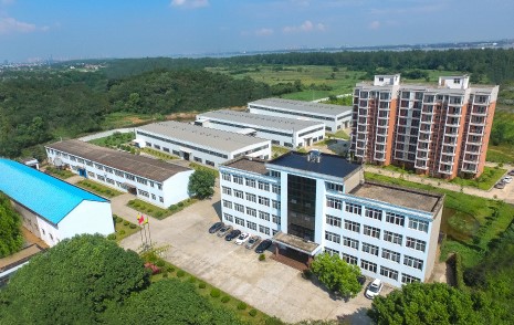 湖北昌利公司連續(xù)25年榮獲“守合同重信用企業(yè)”，始終將誠(chéng)信經(jīng)營(yíng)放在第一位！